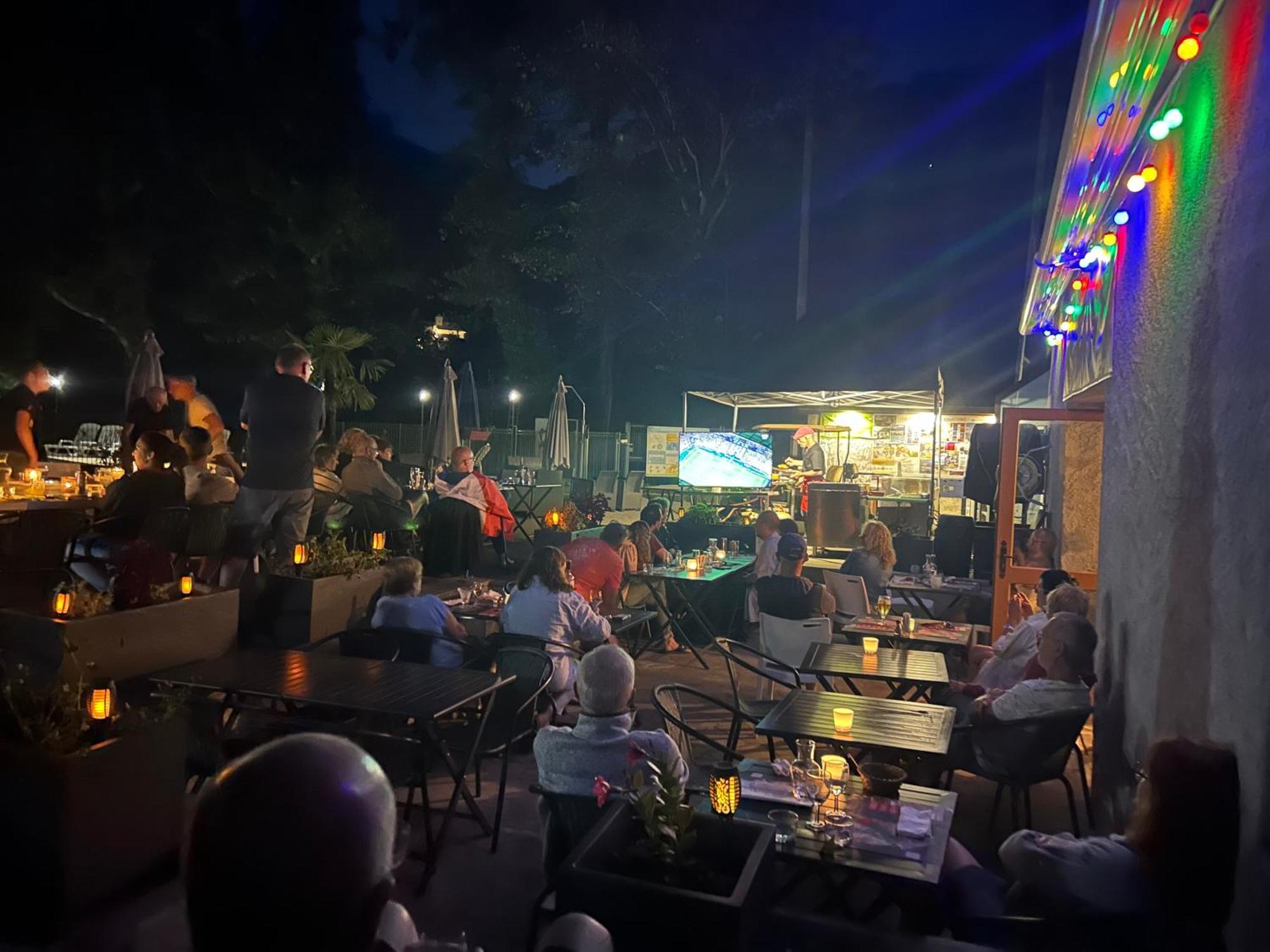 Camping Du Valentin ลารองส์ ภายนอก รูปภาพ