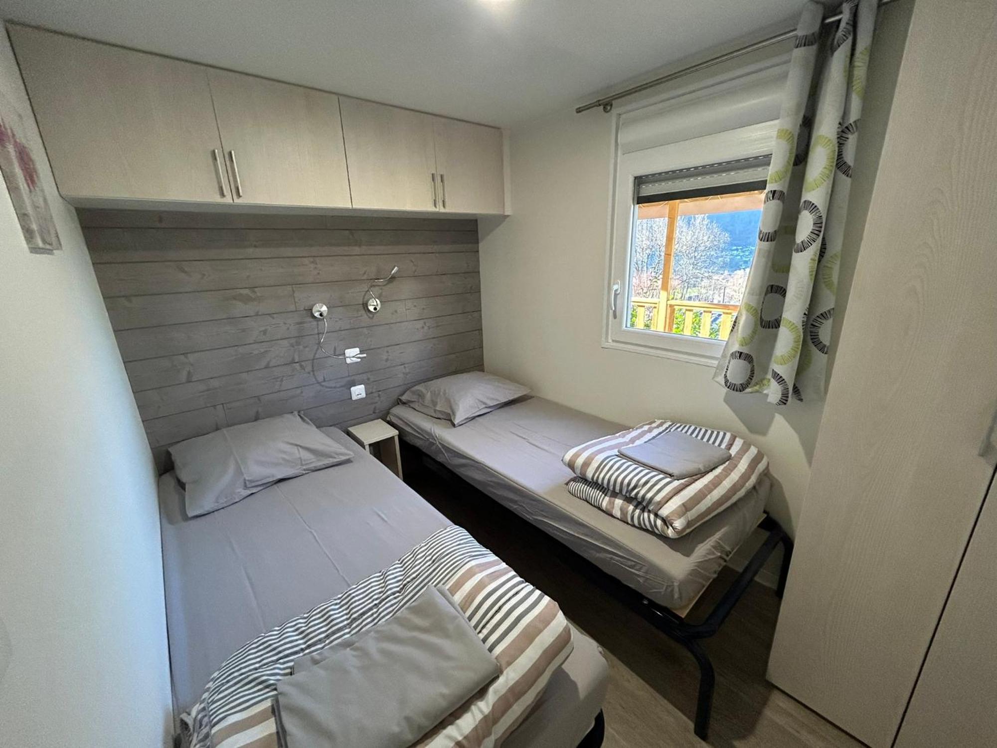 Camping Du Valentin ลารองส์ ภายนอก รูปภาพ
